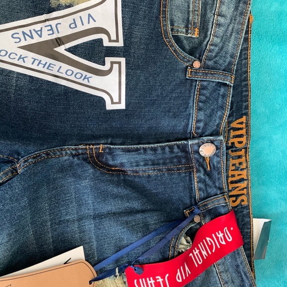 VIP JEANS - Picture 2 of 4
